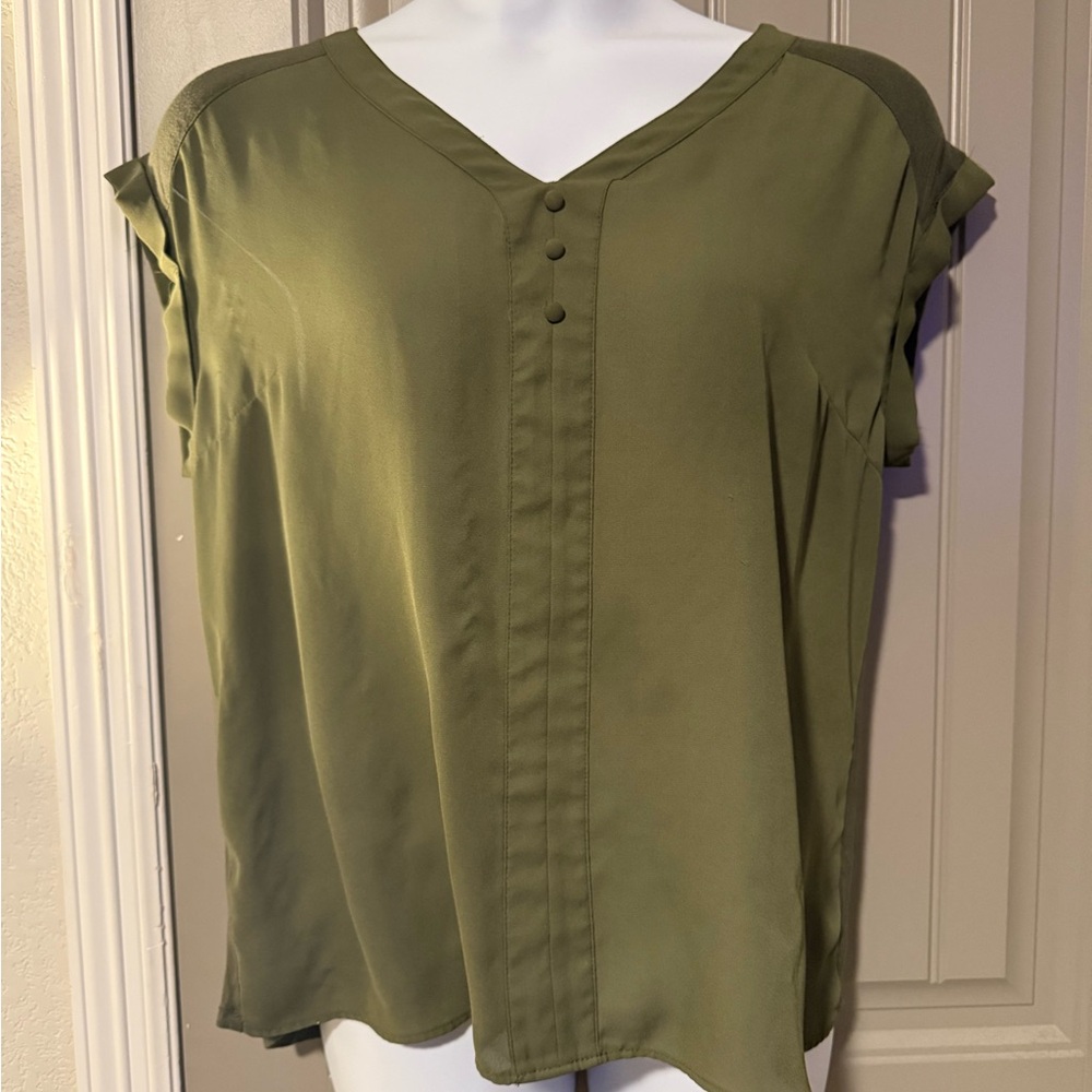 Chic Olive Green Women's Blouse